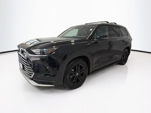 Certified 2025 Toyota Grand Highlander AWD Hybrid image 3