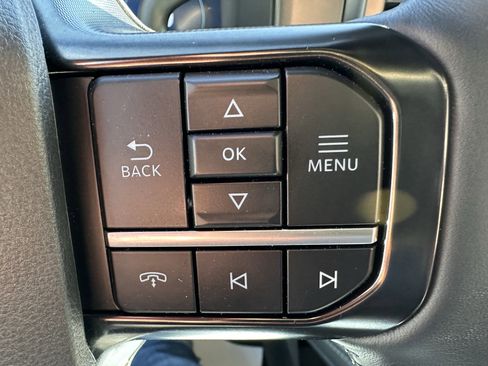 Used 2025 Ford F250 Platinum w/ Tremor Off-Road Package image 23