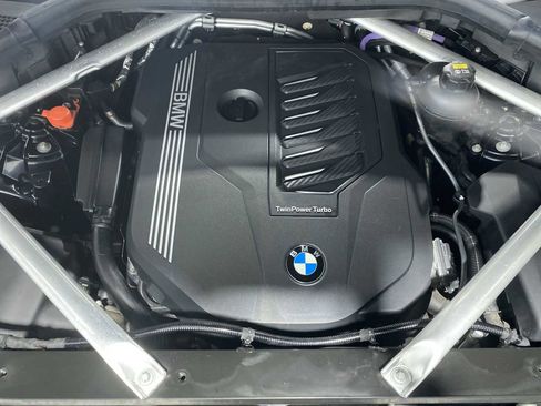 Used 2023 BMW X5 xDrive40i w/ Executive Package AWD/4WD image 9