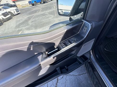 Used 2022 Ford F150 XLT w/ Equipment Group 302A High image 15