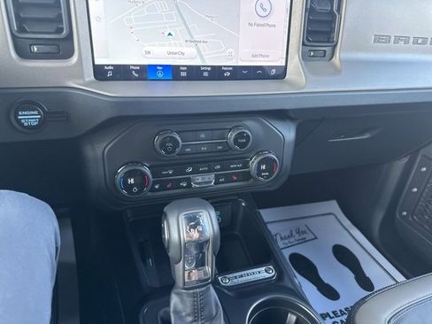 New 2025 Ford Bronco Outer Banks image 35