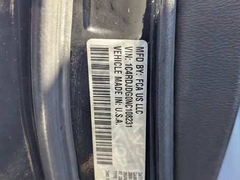 Used 2022 Dodge Durango GT image 39