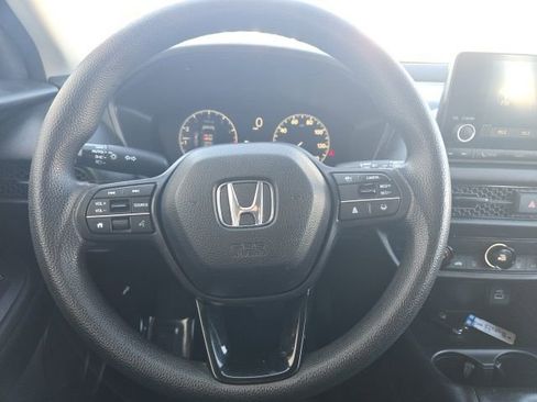Used 2024 Honda HR-V LX image 10