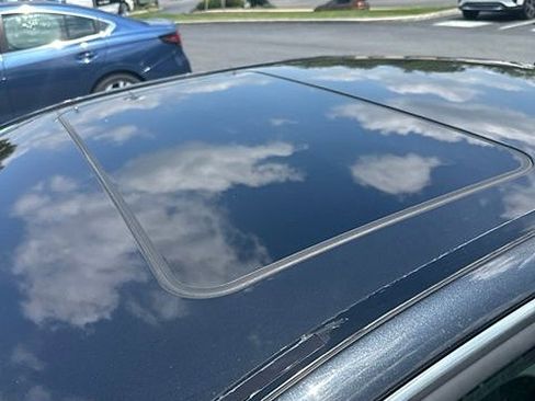 Used 2012 Mercedes-Benz C 300 4MATIC Sedan image 3