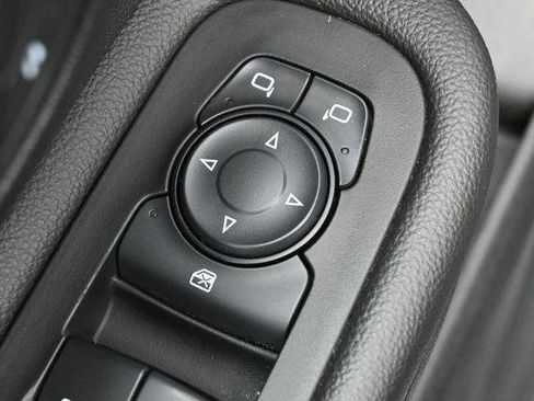Used 2020 GMC Terrain SLE w/ Driver Convenience Package FWD image 12