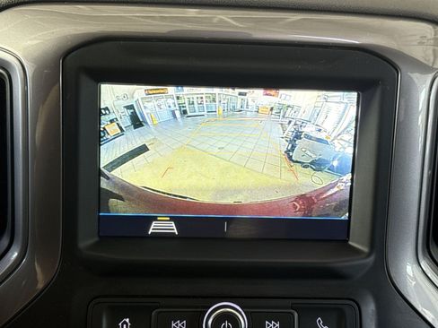 Used 2019 Chevrolet Silverado 1500 Custom AWD/4WD image 20