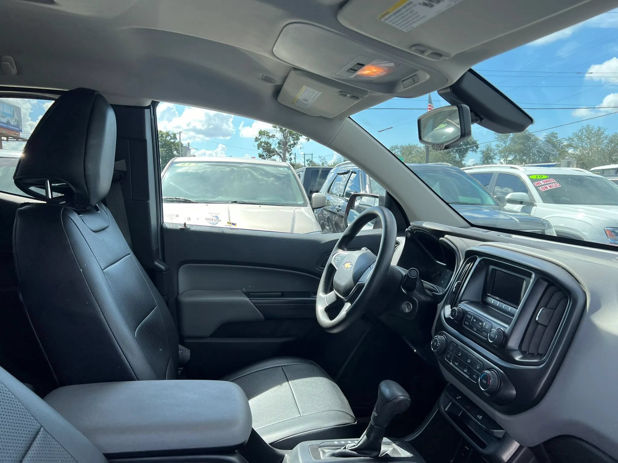 Used 2016 Chevrolet Colorado W/T w/ WT Convenience Package RWD image 16