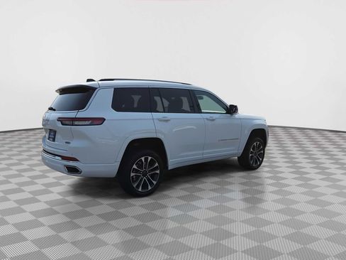 Used 2023 Jeep Grand Cherokee L Overland w/ Rear Seat Video Group I AWD/4WD image 8