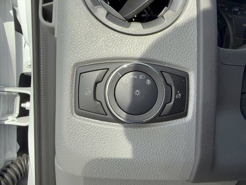 New 2026 Ford E-350 and Econoline 350 Super Duty w/ Power Equipment Group image 25