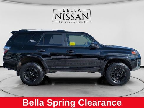 Used 2019 Toyota 4Runner TRD Off-Road Premium image 3