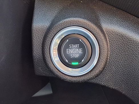 Used 2023 Chevrolet TrailBlazer LT FWD image 24