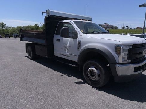 Used 2019 Ford F550 4x4 Regular Cab Super Duty image 8