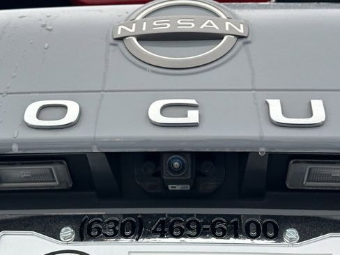 Certified 2022 Nissan Rogue Platinum w/ Head-Up Display Package image 15