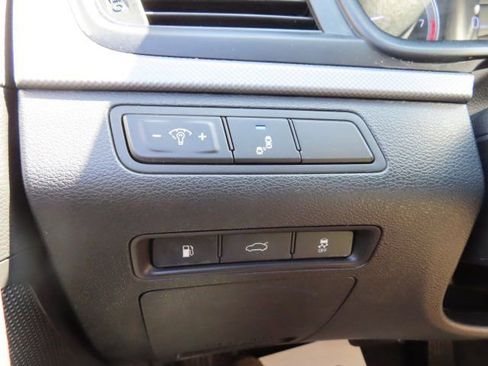 Used 2019 Hyundai Sonata SE image 25