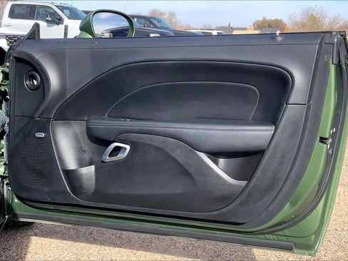 Used 2022 Dodge Challenger R/T w/ Plus Package image 21