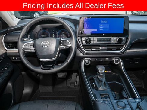 Certified 2026 Toyota Grand Highlander AWD image 7