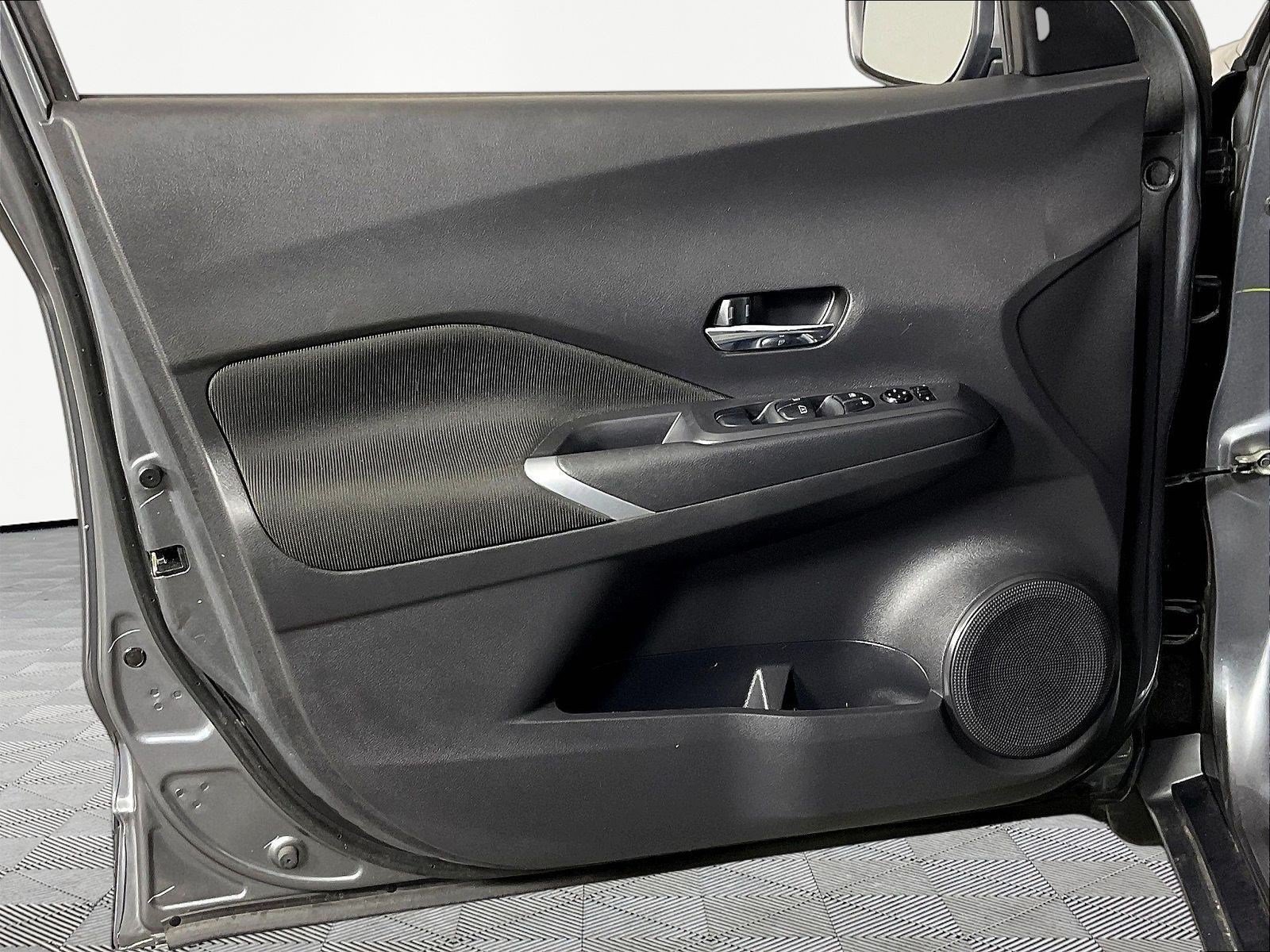 Certified 2023 Nissan Kicks SV FWD image 20