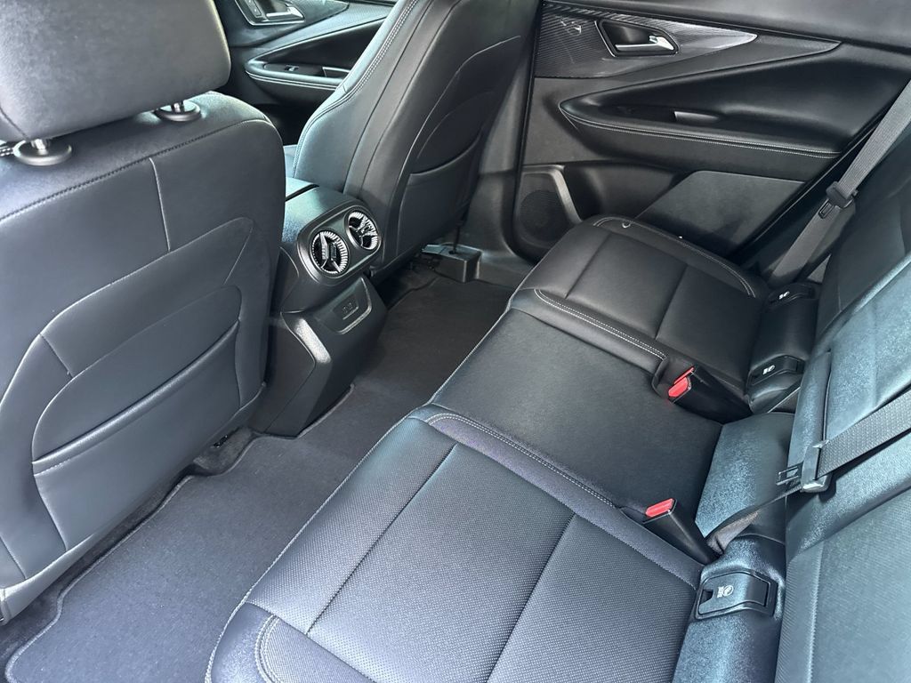 Used 2024 Chevrolet Blazer EV LT AWD/4WD image 12