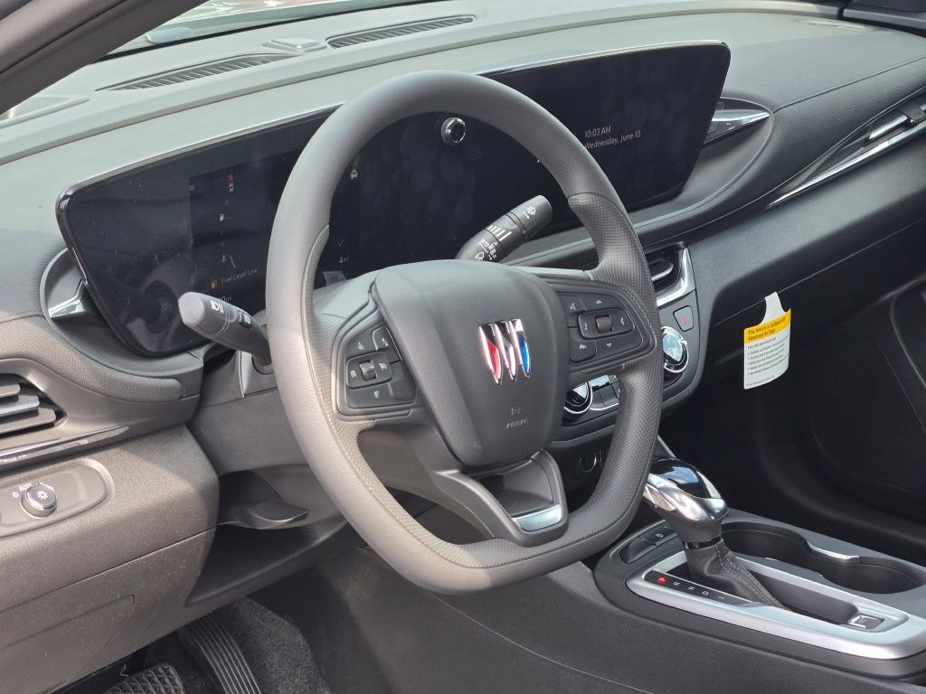 New 2026 Buick Envista Preferred FWD image 32