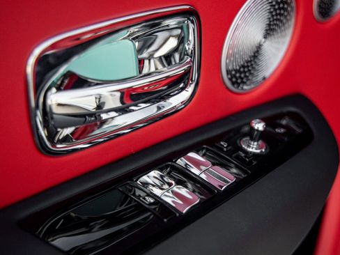 New 2026 Rolls-Royce Cullinan image 22