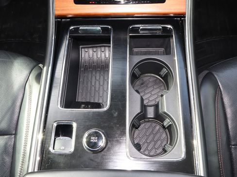 Used 2020 Lincoln Aviator Reserve w/ Equipment Group 201A image 24