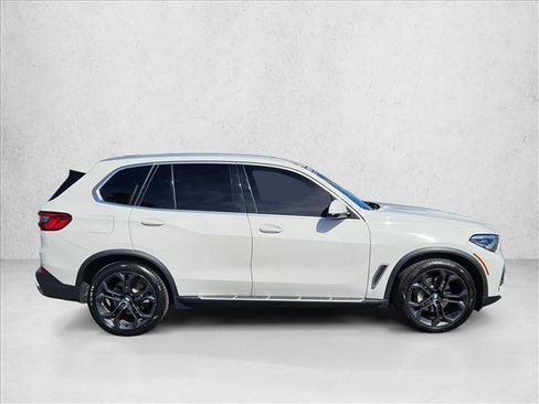 Used 2019 BMW X5 xDrive40i w/ Convenience Package image 4