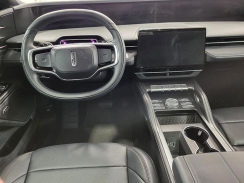 Used 2025 Lincoln Nautilus Premier w/ Equipment Group 102A AWD/4WD image 34