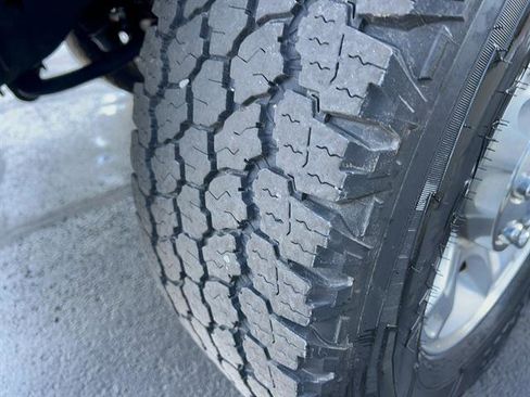 Used 2016 Ford F250 XLT image 12