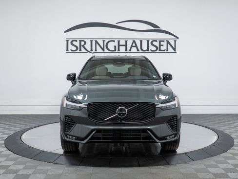 New 2026 Volvo XC60 B5 Plus w/ Climate Package image 2