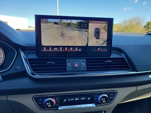 Used 2024 Audi Q5 2.0T Premium Plus image 24