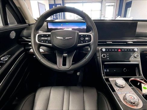 Used 2025 Genesis GV80 2.5T Standard AWD/4WD image 17