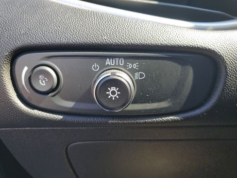 Used 2024 Chevrolet Malibu LT image 22