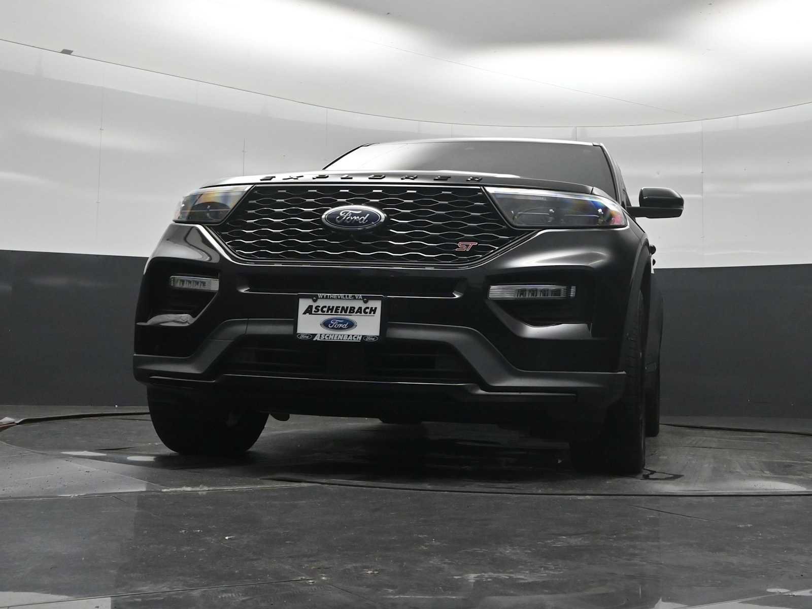 Used 2021 Ford Explorer ST w/ Equipment Group 401A AWD/4WD image 26