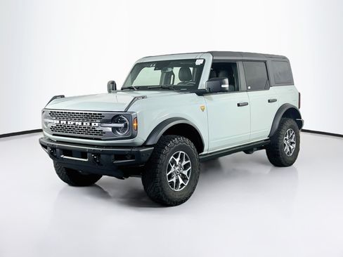 Used 2023 Ford Bronco Badlands AWD/4WD image 1