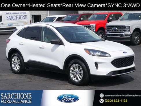 Used 2022 Ford Escape SE w/ Cold Weather Package AWD/4WD image 1