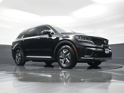 Used 2021 Kia Sorento EX FWD image 42