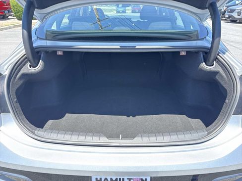 Used 2025 Hyundai Sonata SEL FWD image 27