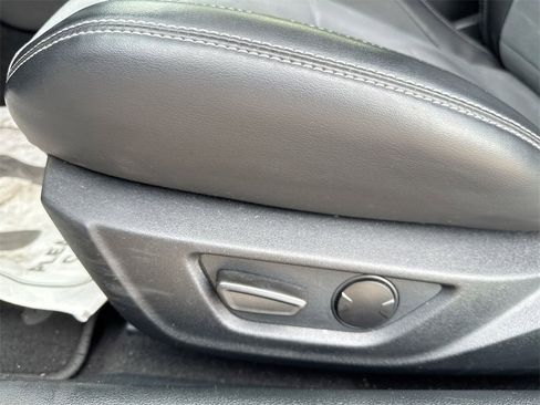 Used 2020 Ford Mustang Shelby GT350 w/ Technology Package image 14