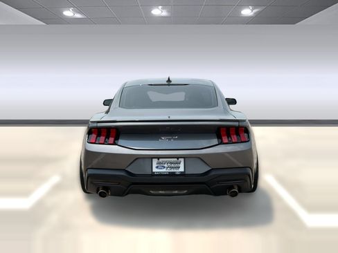 Used 2024 Ford Mustang GT RWD image 10