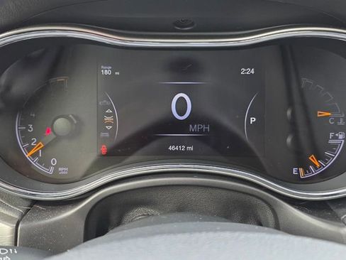 Used 2018 Jeep Grand Cherokee Limited image 8