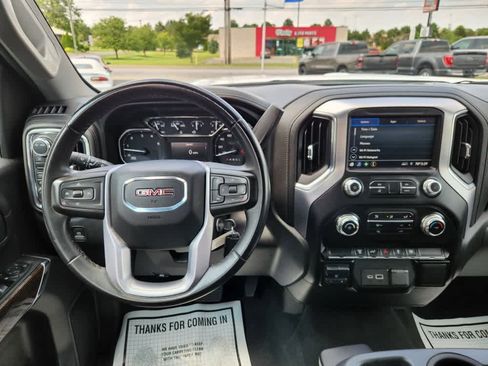 Used 2023 GMC Sierra 2500 SLE image 12