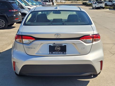 Used 2024 Toyota Corolla LE image 5