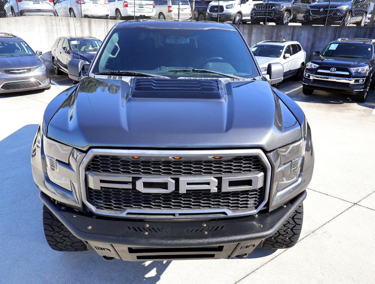 Used 2017 Ford F150 XLT w/ Equipment Group 302A Luxury AWD/4WD image 11