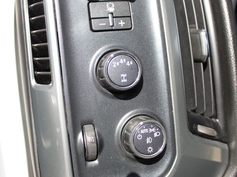 Used 2018 Chevrolet Silverado 2500 LT w/ LT Fleet Convenience Package image 22