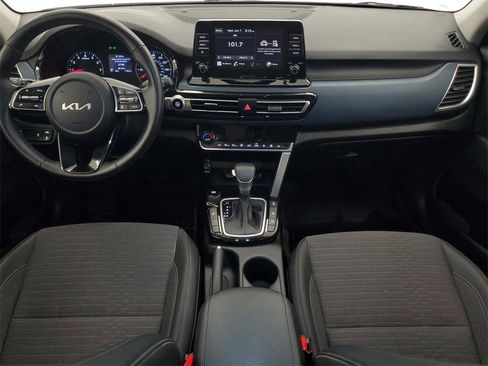 Certified 2023 Kia Seltos S image 15