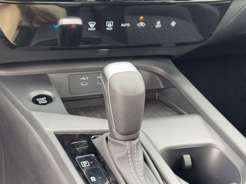 New 2026 Nissan Sentra SV w/ Floor Mat Package FWD image 26