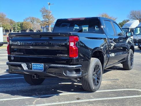 New 2026 Chevrolet Silverado 1500 Custom image 4