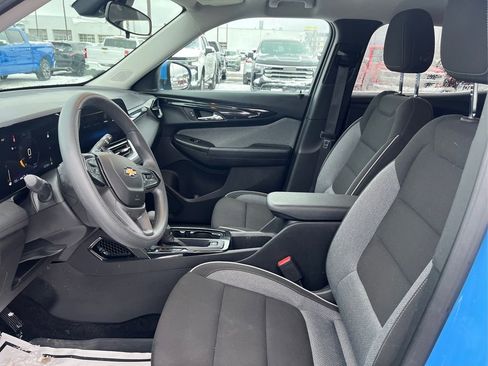 Used 2024 Chevrolet TrailBlazer LT image 9