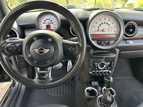 Used 2013 MINI Cooper S image 14