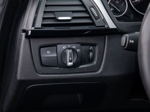 Used 2014 BMW 428i xDrive Convertible image 18